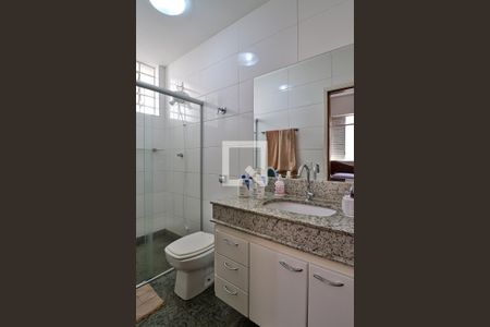 Casa à venda com 280m², 4 quartos e 3 vagasBanheiro do Quarto 4 Suíte