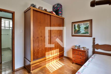 Casa à venda com 280m², 4 quartos e 3 vagasQuarto 2