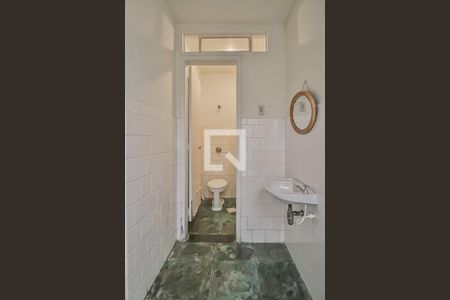 Casa à venda com 280m², 4 quartos e 3 vagasBanheiro de Serviço