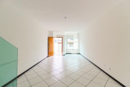 Sala de casa para alugar com 3 quartos, 163m² em Vila Carolina, São Paulo