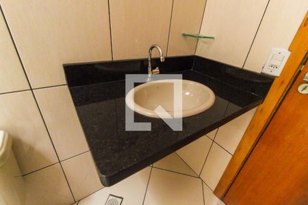 Casa para alugar com 163m², 3 quartos e 5 vagasBanheiro 2