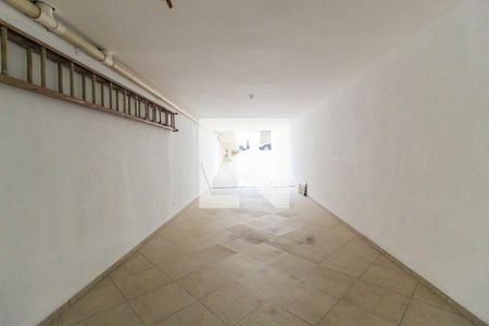 Garagem de casa para alugar com 3 quartos, 163m² em Vila Carolina, São Paulo