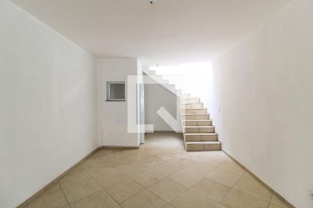 Garagem de casa para alugar com 3 quartos, 163m² em Vila Carolina, São Paulo