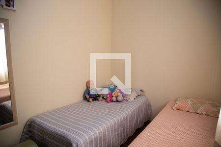 Quarto 2 de casa à venda com 2 quartos, 125m² em Veloso, Osasco