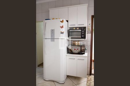 Casa à venda com 125m², 2 quartos e 4 vagas Casa à venda com 125m², 2 quartos e 4 vagasCozinha