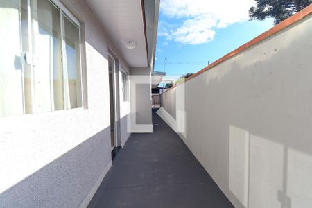 Casa para alugar com 48m², 1 quarto e 1 vagaLateral 