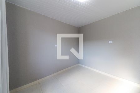 Quarto de casa para alugar com 1 quarto, 48m² em Guaíra, Curitiba