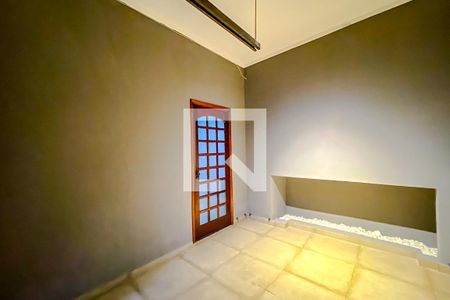 Casa à venda com 120m², 2 quartos e 1 vagaGaragem