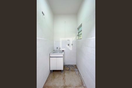 Casa à venda com 120m², 2 quartos e 1 vagaÁrea de Serviço