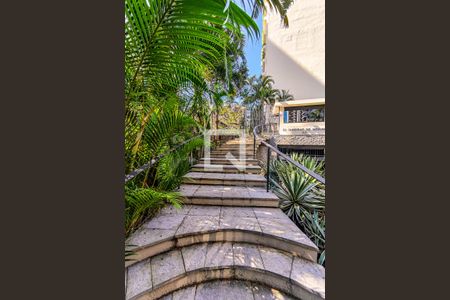 Apartamento à venda com 147m², 3 quartos e 2 vagasÁrea  Comum - Entrada