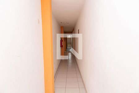 Área comum - corredor de kitnet/studio para alugar com 1 quarto, 40m² em São José, São Caetano do Sul