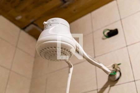 Casa à venda com 59m², 2 quartos e 6 vagas Casa à venda com 59m², 2 quartos e 6 vagasBanheiro - Chuveiro