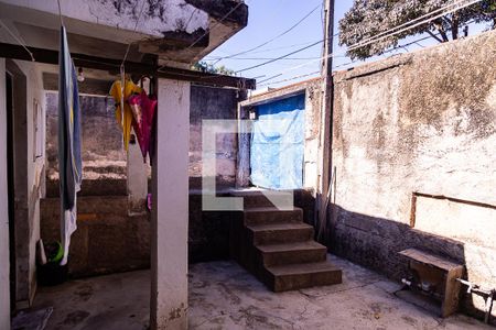 Casa à venda com 59m², 2 quartos e 6 vagas Casa à venda com 59m², 2 quartos e 6 vagasHall de Entrada