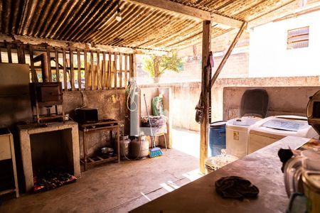 Casa à venda com 59m², 2 quartos e 6 vagas Casa à venda com 59m², 2 quartos e 6 vagasÁrea de Serviço