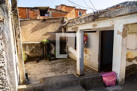 Casa à venda com 59m², 2 quartos e 6 vagas Casa à venda com 59m², 2 quartos e 6 vagasHall de Entrada