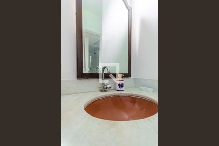 Apartamento para alugar com 160m², 3 quartos e 2 vagasBanheiro - Torneira