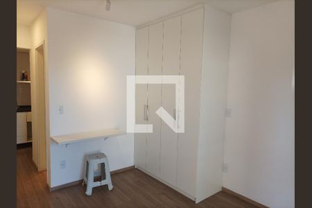 Quarto/sala de kitnet/studio para alugar com 1 quarto, 29m² em Vila Independencia, São Paulo