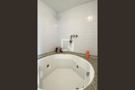 Apartamento à venda com 75m², 1 quarto e 1 vagaBanheiro da Suíte 1