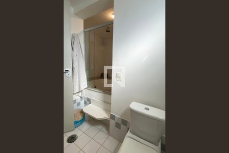 Apartamento à venda com 75m², 1 quarto e 1 vagaBanheiro da Suíte 1