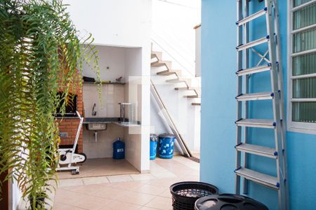 Casa à venda com 217m², 5 quartos e 5 vagasÁrea de Serviço/ Churrasqueira