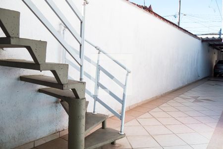 Casa à venda com 217m², 5 quartos e 5 vagasQuintal