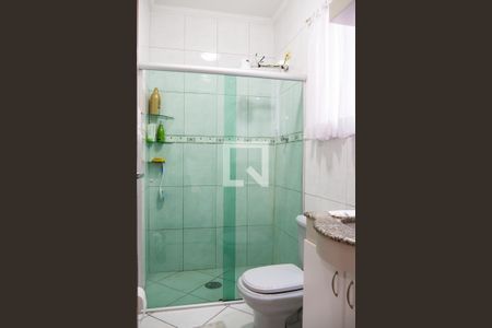 Casa à venda com 217m², 5 quartos e 5 vagasBanheiro da Suíte 1