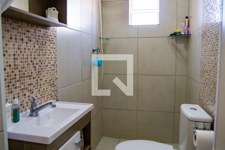 Casa à venda com 217m², 5 quartos e 5 vagasBanheiro da Suíte 2 - Casa 2