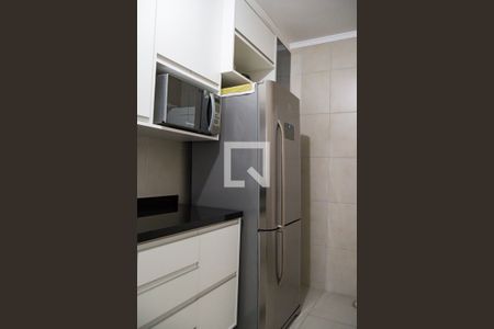 Casa à venda com 217m², 5 quartos e 5 vagasCozinha Casa 2