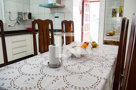 Casa à venda com 217m², 5 quartos e 5 vagasCozinha Casa 1