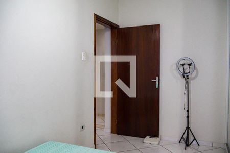 Casa à venda com 217m², 5 quartos e 5 vagasQuarto 2