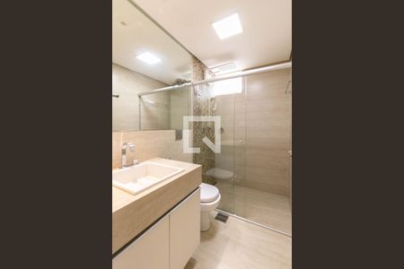 Apartamento à venda com 180m², 3 quartos e 2 vagasBanheiro da Suíte