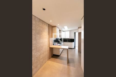 Apartamento à venda com 180m², 3 quartos e 2 vagasCozinha