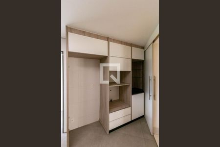 Apartamento à venda com 180m², 3 quartos e 2 vagasCozinha