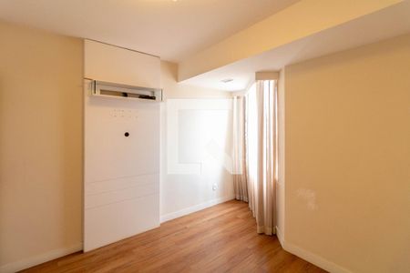 Apartamento à venda com 180m², 3 quartos e 2 vagasQuarto 2