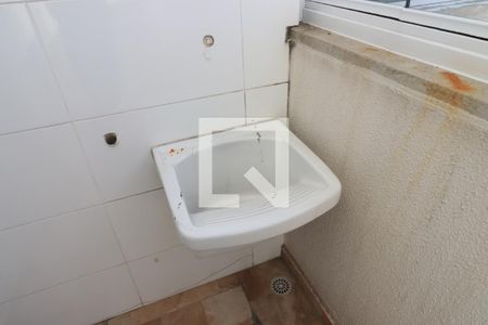 Área de Serviço de apartamento para alugar com 2 quartos, 75m² em Vila Aricanduva, São Paulo