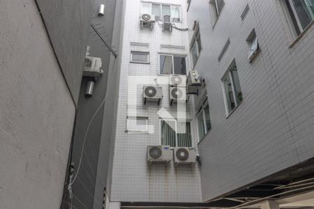 Apartamento à venda com 110m², 4 quartos e 2 vagas Apartamento à venda com 110m², 4 quartos e 2 vagasÁrea comum - 4 Aparelhos Ar Condicionado