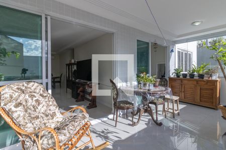 Varanda de apartamento à venda com 4 quartos, 110m² em Recreio dos Bandeirantes, Rio de Janeiro