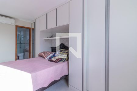 Apartamento à venda com 110m², 4 quartos e 2 vagas Apartamento à venda com 110m², 4 quartos e 2 vagasSuíte