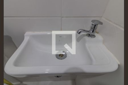 Apartamento à venda com 110m², 4 quartos e 2 vagas Apartamento à venda com 110m², 4 quartos e 2 vagasÁrea de Serviço - Banheiro