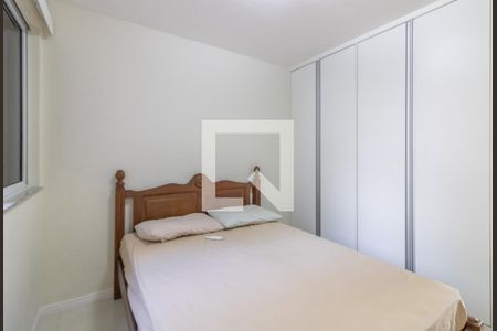 Apartamento à venda com 110m², 4 quartos e 2 vagas Apartamento à venda com 110m², 4 quartos e 2 vagasQuarto 2