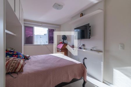 Apartamento à venda com 110m², 4 quartos e 2 vagas Apartamento à venda com 110m², 4 quartos e 2 vagasSuíte