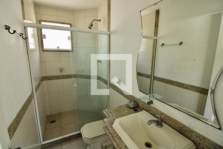 Casa de condomínio à venda com 1113m², 5 quartos e 4 vagas Casa de condomínio à venda com 1113m², 5 quartos e 4 vagasBanheiro da Piscina