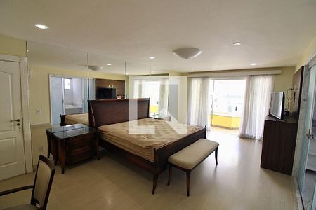 Casa de condomínio à venda com 1113m², 5 quartos e 4 vagas Casa de condomínio à venda com 1113m², 5 quartos e 4 vagasSuíte 1