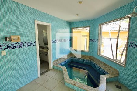 Casa de condomínio à venda com 1113m², 5 quartos e 4 vagas Casa de condomínio à venda com 1113m², 5 quartos e 4 vagasSaúna