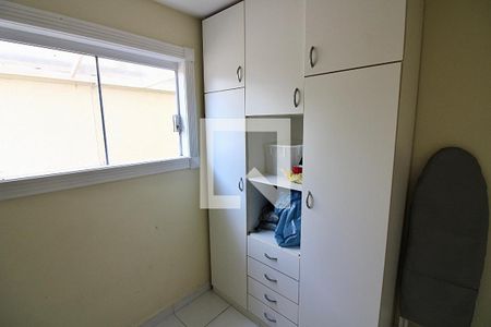 Casa de condomínio à venda com 1113m², 5 quartos e 4 vagas Casa de condomínio à venda com 1113m², 5 quartos e 4 vagasQuarto de Serviço