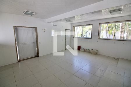 Casa de condomínio à venda com 1113m², 5 quartos e 4 vagas Casa de condomínio à venda com 1113m², 5 quartos e 4 vagasCozinha industrial