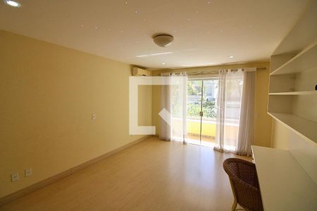 Casa de condomínio à venda com 1113m², 5 quartos e 4 vagas Casa de condomínio à venda com 1113m², 5 quartos e 4 vagasSuíte 4