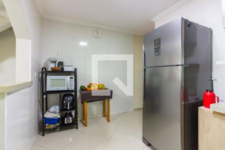 Casa à venda com 180m², 3 quartos e 2 vagasCozinha 