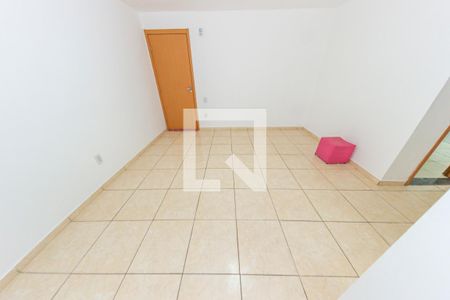 Sala de apartamento para alugar com 1 quarto, 48m² em Irajá, Rio de Janeiro