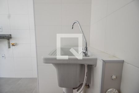 Apartamento para alugar com 34m², 2 quartos e sem vaga Apartamento para alugar com 34m², 2 quartos e sem vagaÁrea de serviço
